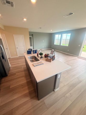 1485 Stepney Way, Plumas Lake, CA 95961