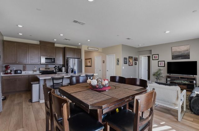 1485 Stepney Way, Plumas Lake, CA 95961