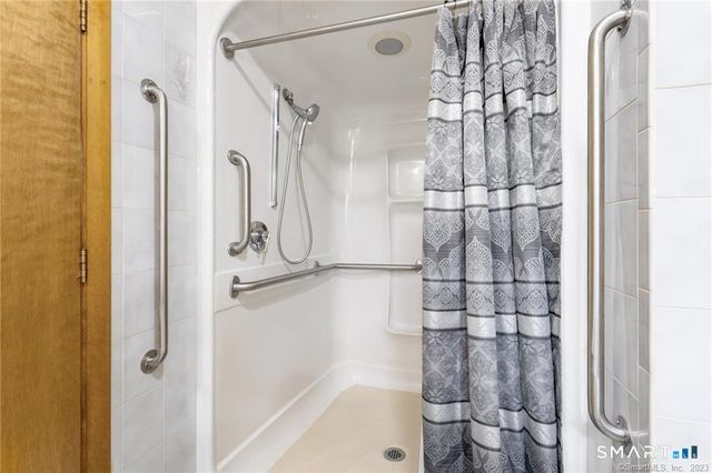 65 Shelton Avenue C, Shelton, CT 06484