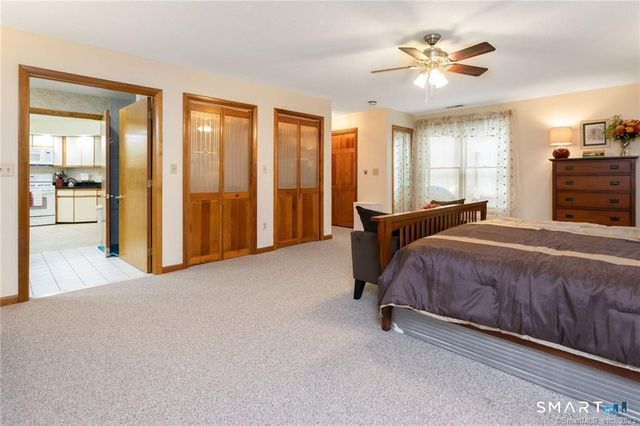 65 Shelton Avenue C, Shelton, CT 06484