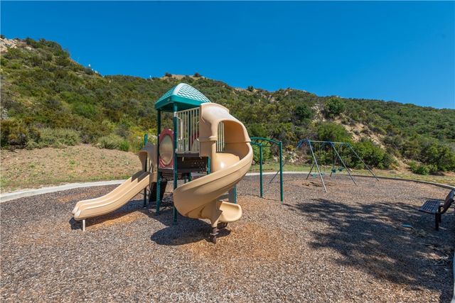 24030 ALDER Place, Calabasas, CA 91302