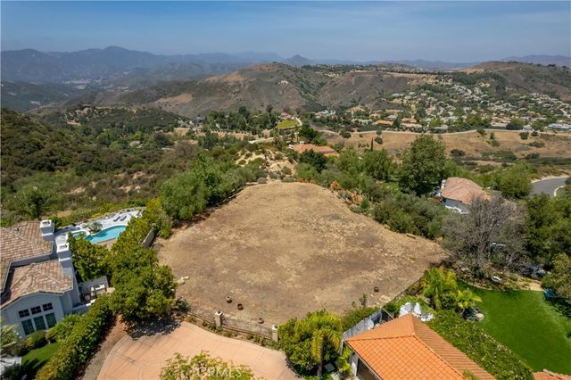24030 ALDER Place, Calabasas, CA 91302