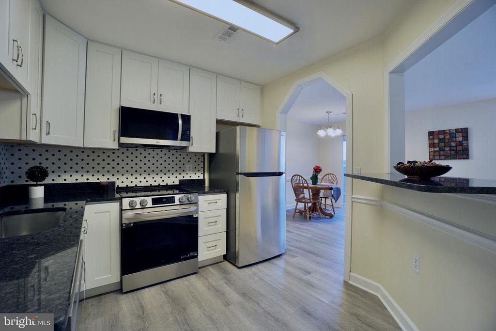 5804 LANTANA CIR #B, Frederick, MD 21703