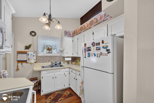 307 Sequoia Drive, Davison, MI 48423