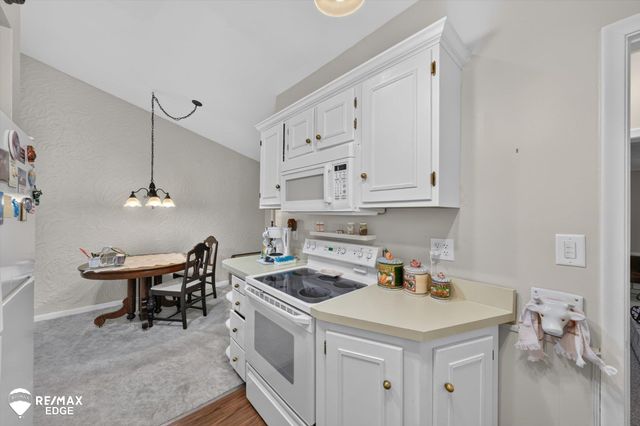 307 Sequoia Drive, Davison, MI 48423