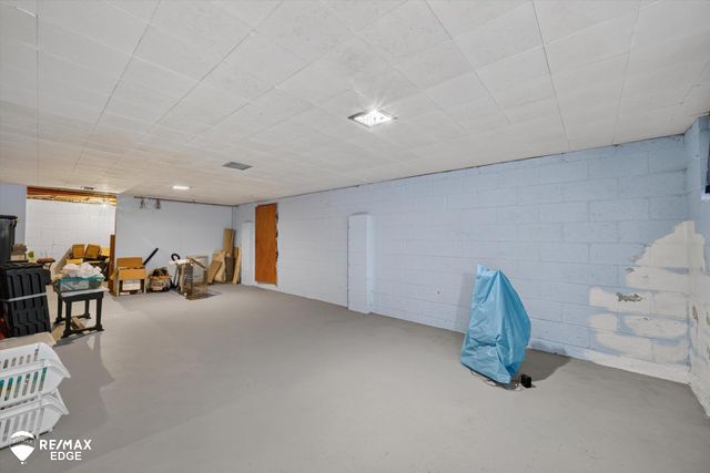 307 Sequoia Drive, Davison, MI 48423