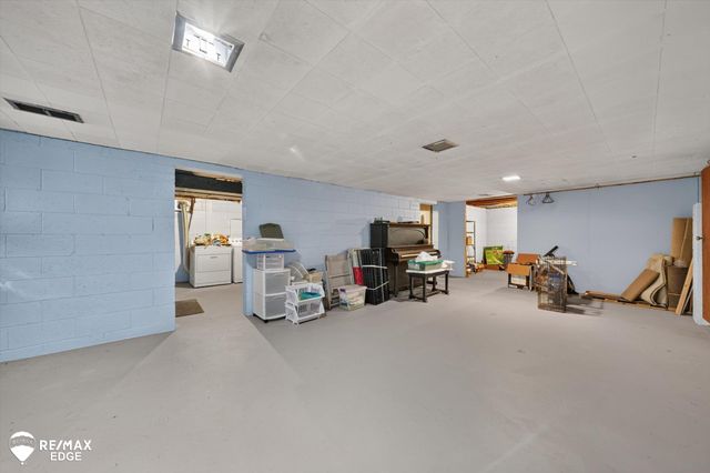 307 Sequoia Drive, Davison, MI 48423