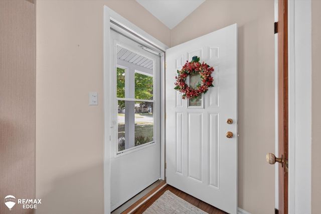 307 Sequoia Drive, Davison, MI 48423