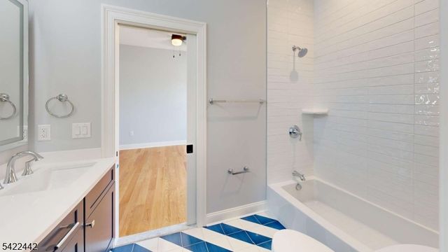 376 5Th Ave, Paterson City, NJ 07514