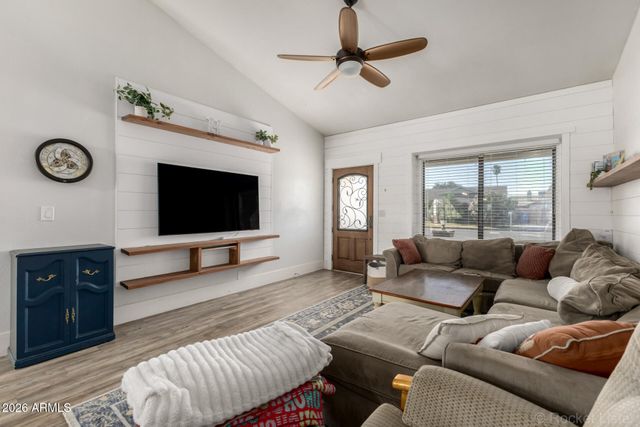 3029 E GARNET Avenue, Mesa, AZ 85204