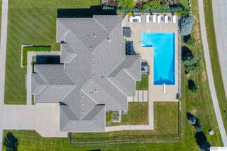 12211 Slayton Street, Papillion, NE 68046