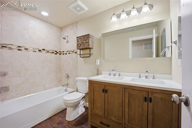 7078 Dutch Loop, Colorado Springs, CO 80925