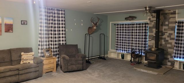 408 Sandy Rd, Dover, TN 37058