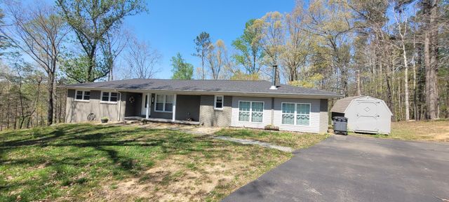 408 Sandy Rd, Dover, TN 37058