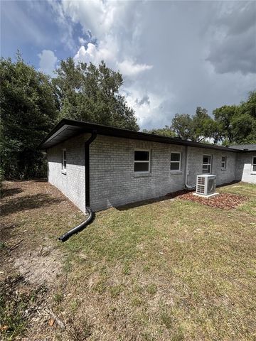 2911 WILLIAMS ROAD, Plant City, FL 33565