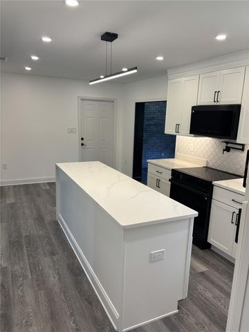 2911 WILLIAMS ROAD, Plant City, FL 33565