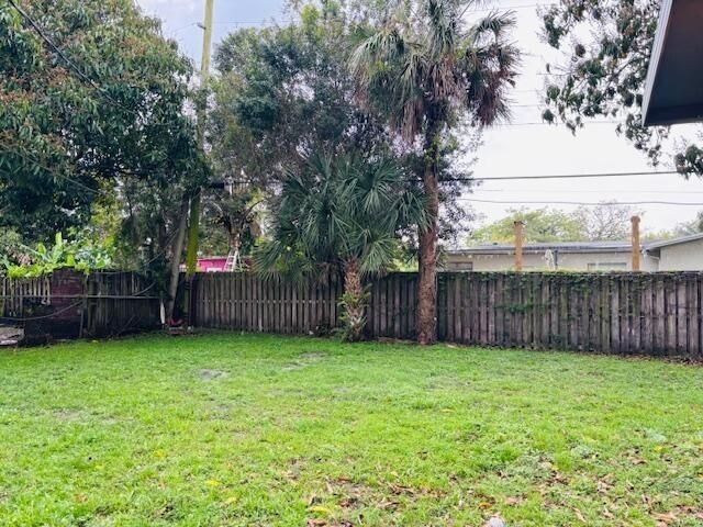 5820 NW 13th Street, Sunrise, FL 33313