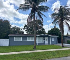 5820 NW 13th Street, Sunrise, FL 33313