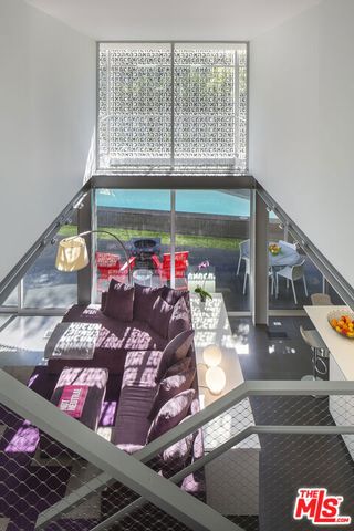 10328 Cresta Drive, Los Angeles, CA 90064