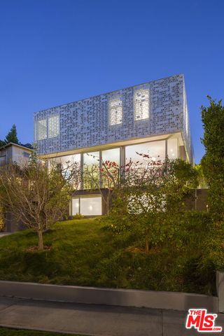 10328 Cresta Drive, Los Angeles, CA 90064