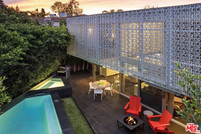 10328 Cresta Drive, Los Angeles, CA 90064