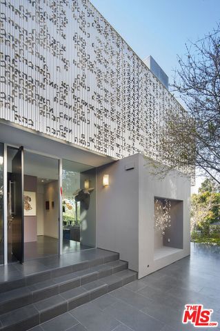 10328 Cresta Drive, Los Angeles, CA 90064