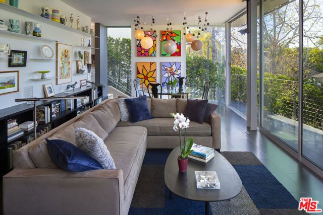 10328 Cresta Drive, Los Angeles, CA 90064