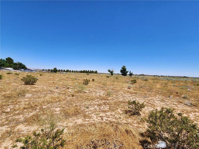 22200 Yerba Boulevard, California City, CA 93505