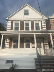 362 Lawrie Street 2, Perth Amboy, NJ 08861