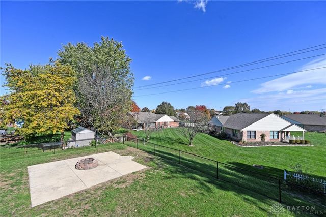 1350 Vista Ridge Drive, Miamisburg, OH 45342