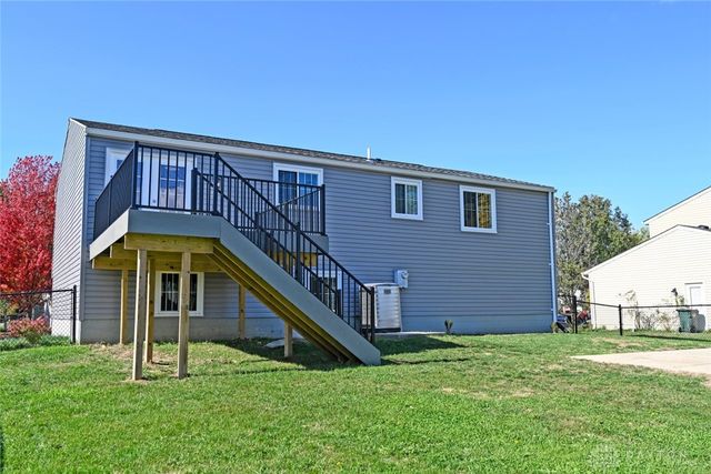 1350 Vista Ridge Drive, Miamisburg, OH 45342