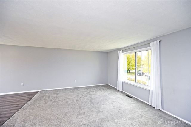 1350 Vista Ridge Drive, Miamisburg, OH 45342