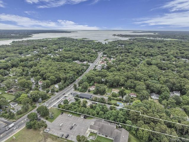 669 Flanders Road, Flanders, NY 11901