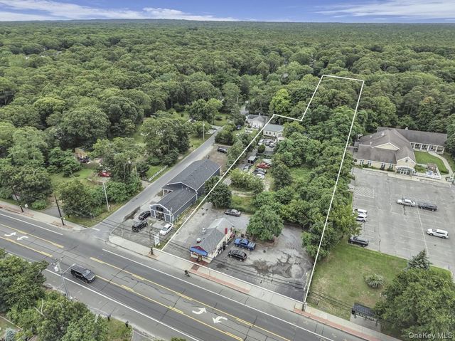 669 Flanders Road, Flanders, NY 11901
