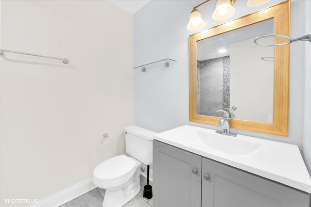 3460 N Harlem Avenue 1B, Chicago, IL 60634