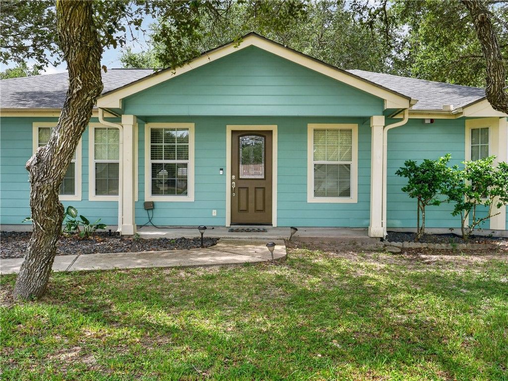 106 El Cid Dr, Rockport, TX 78382 — photo 4