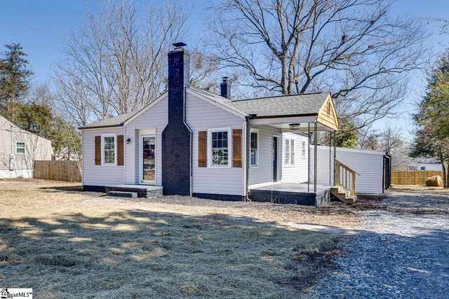 26 Broad Vista Boulevard, Taylors, SC 29687