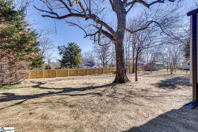 26 Broad Vista Boulevard, Taylors, SC 29687