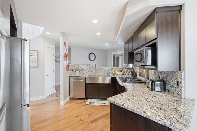 2358 Asher Drive, Medford, OR 97504