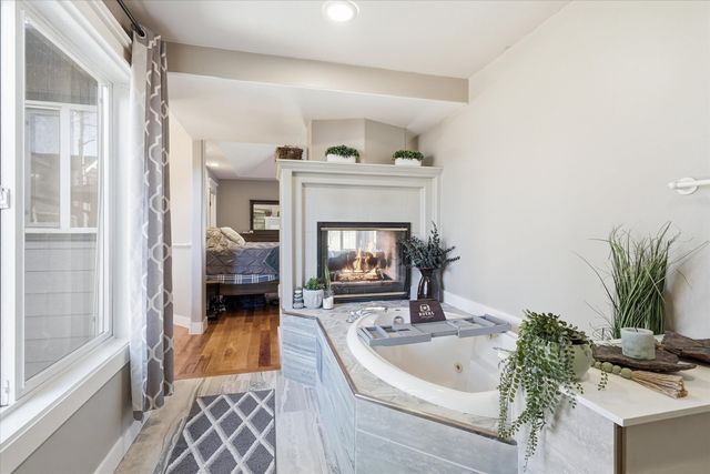 2358 Asher Drive, Medford, OR 97504