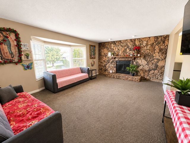 3931 W STILLWATER PL, West Valley City, UT 84120