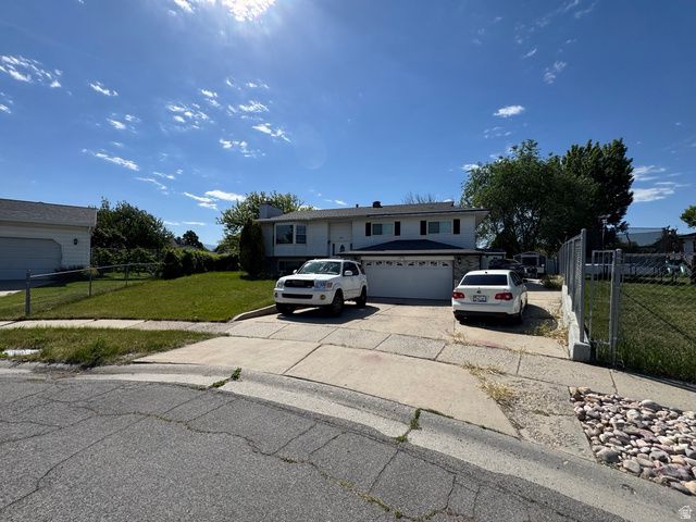 3931 W STILLWATER PL, West Valley City, UT 84120