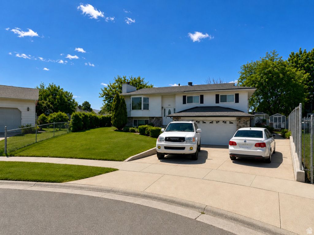 3931 W STILLWATER PL, West Valley City, UT 84120