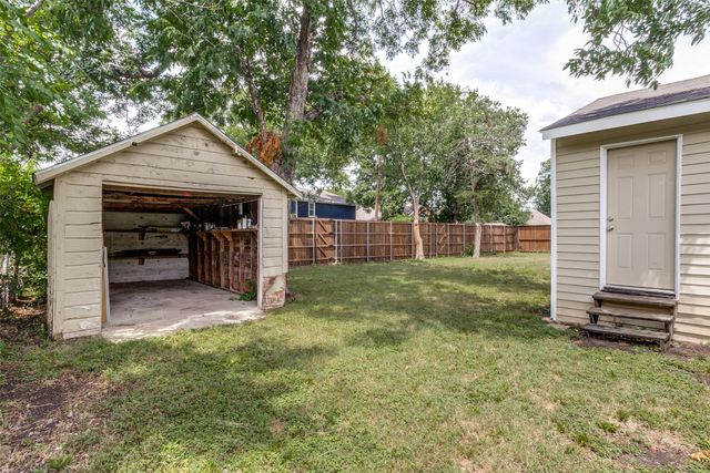 629 Melba Street, Dallas, TX 75208
