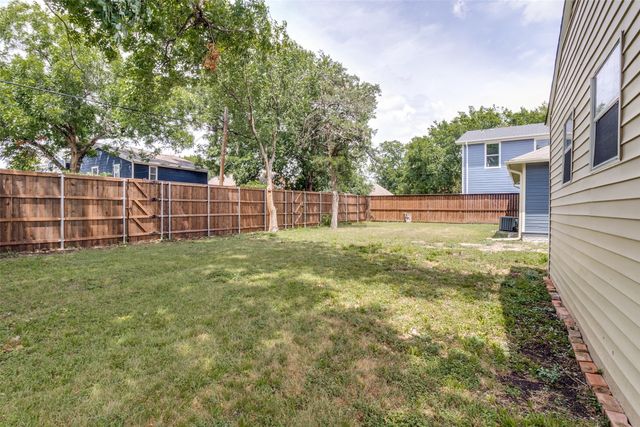 629 Melba Street, Dallas, TX 75208