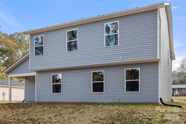 1602 University Drive, Lancaster, SC 29720