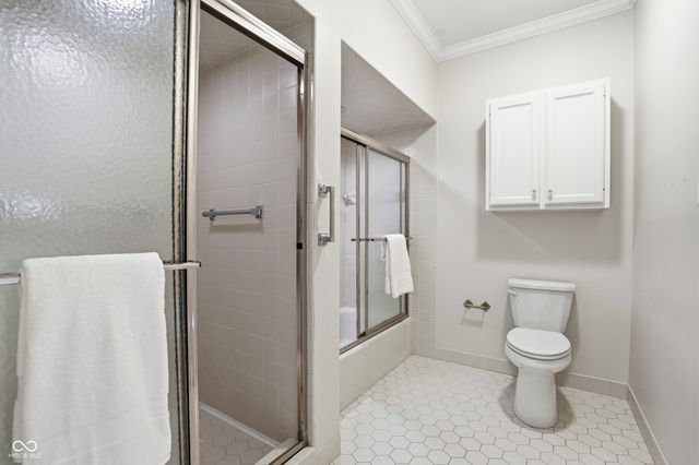 9208 Tamarack Drive, Indianapolis, IN 46260