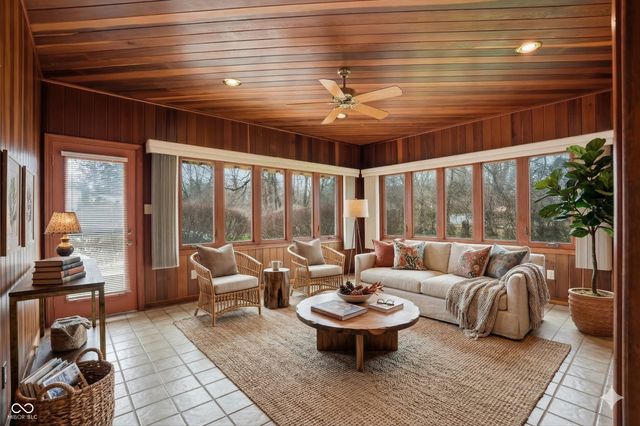 9208 Tamarack Drive, Indianapolis, IN 46260