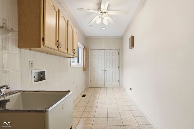 9208 Tamarack Drive, Indianapolis, IN 46260