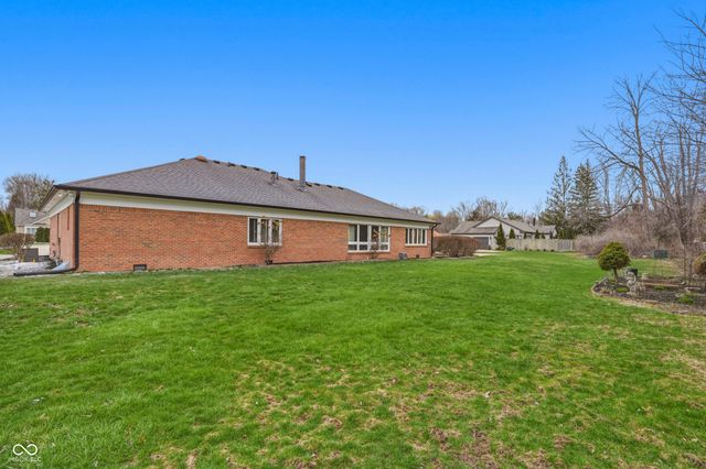 9208 Tamarack Drive, Indianapolis, IN 46260